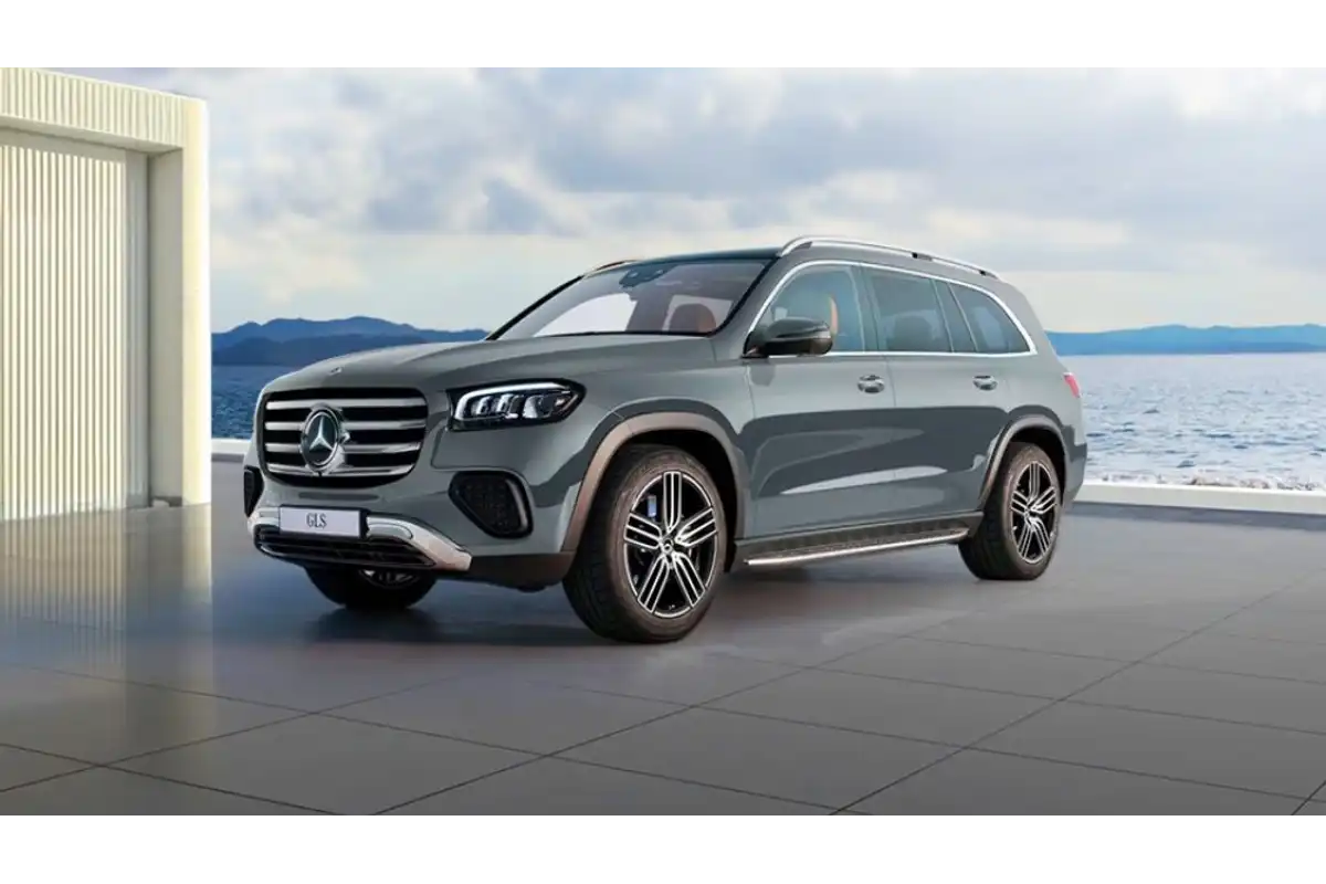 Mercedes-Benz 7 seats GLS for rent